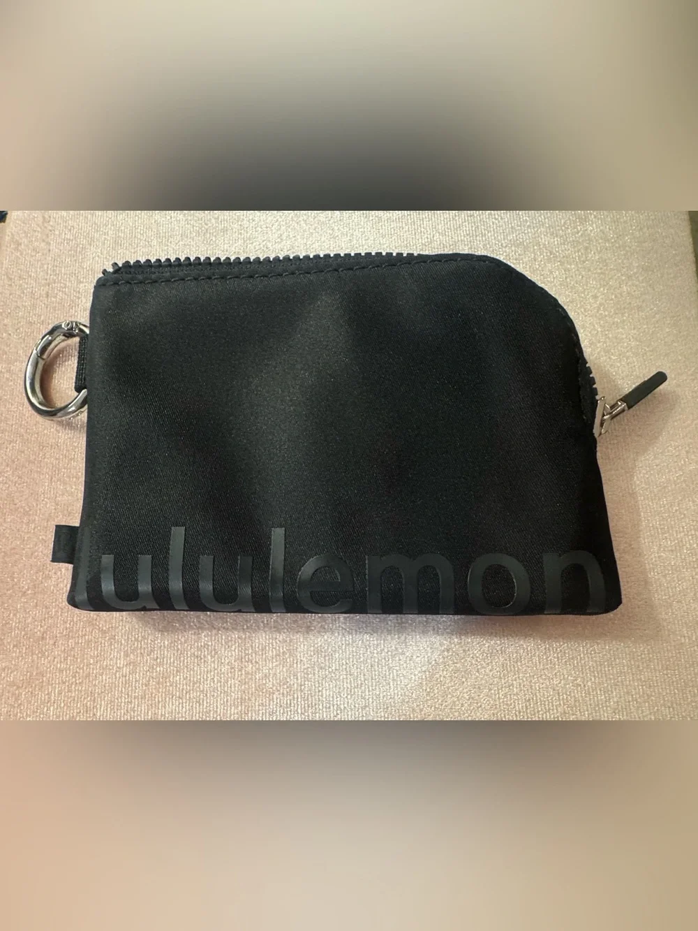 Lululemon Clippable Card Pouch - Black